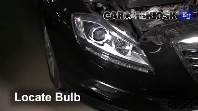 2013 Lancia Delta Oro 1.9L 4 Cyl. Turbo Diesel Éclairage Feux de croisement (remplacer l'ampoule)